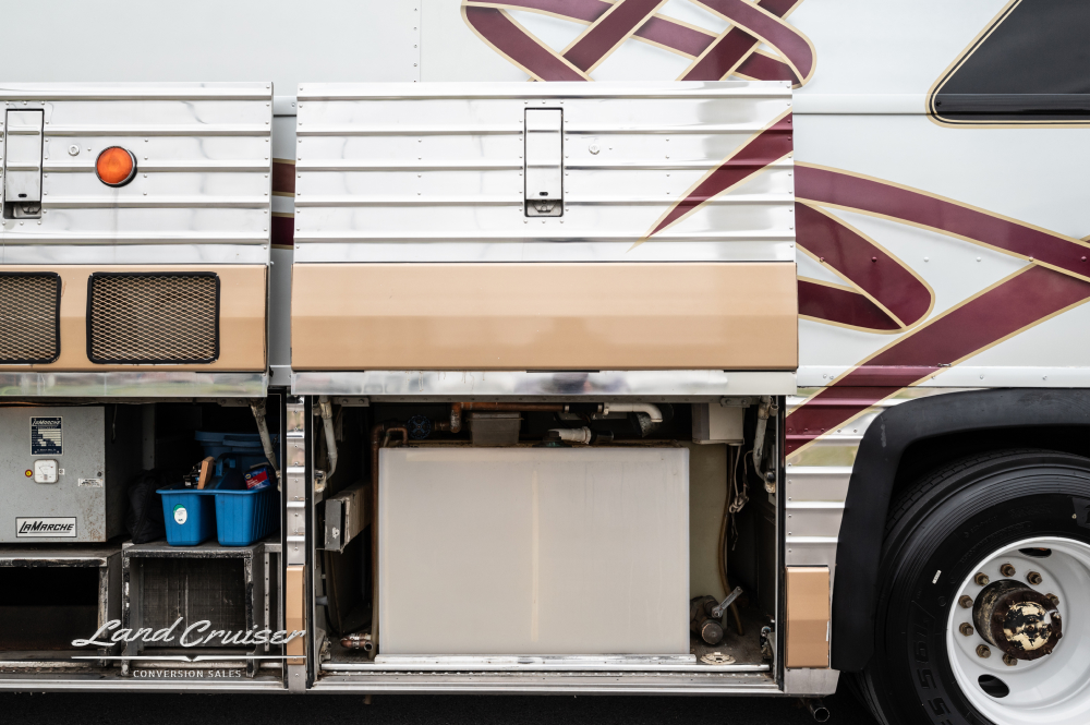 1978 MCI 8 Bus conversion