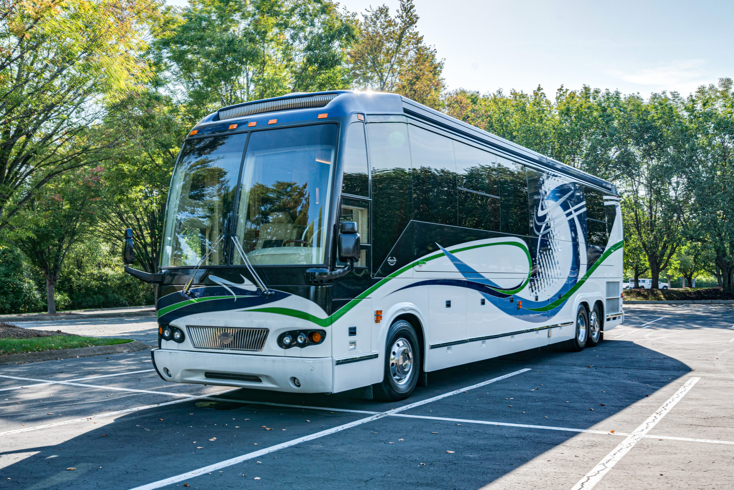 Prevost Conversion for Sale: 2009 Marathon 1174 H3-45 (Quad-Slide)