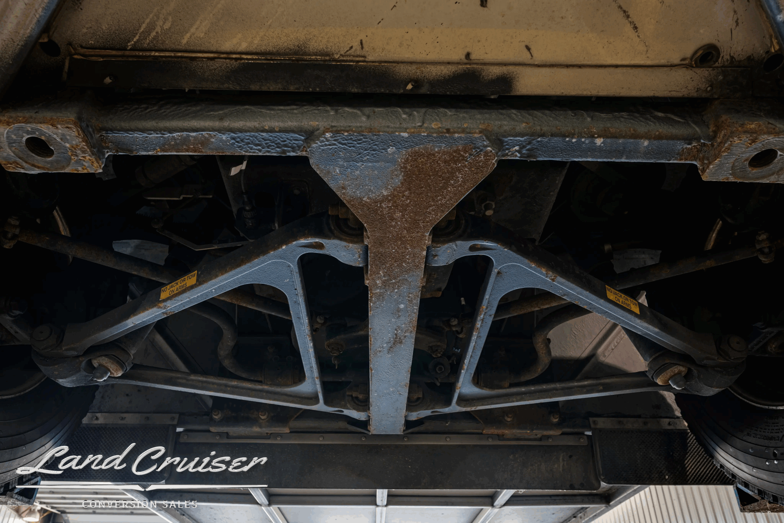 Rear undercarriage crossmember and frame detail.